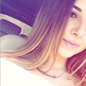 Meet your Posher, Veronika